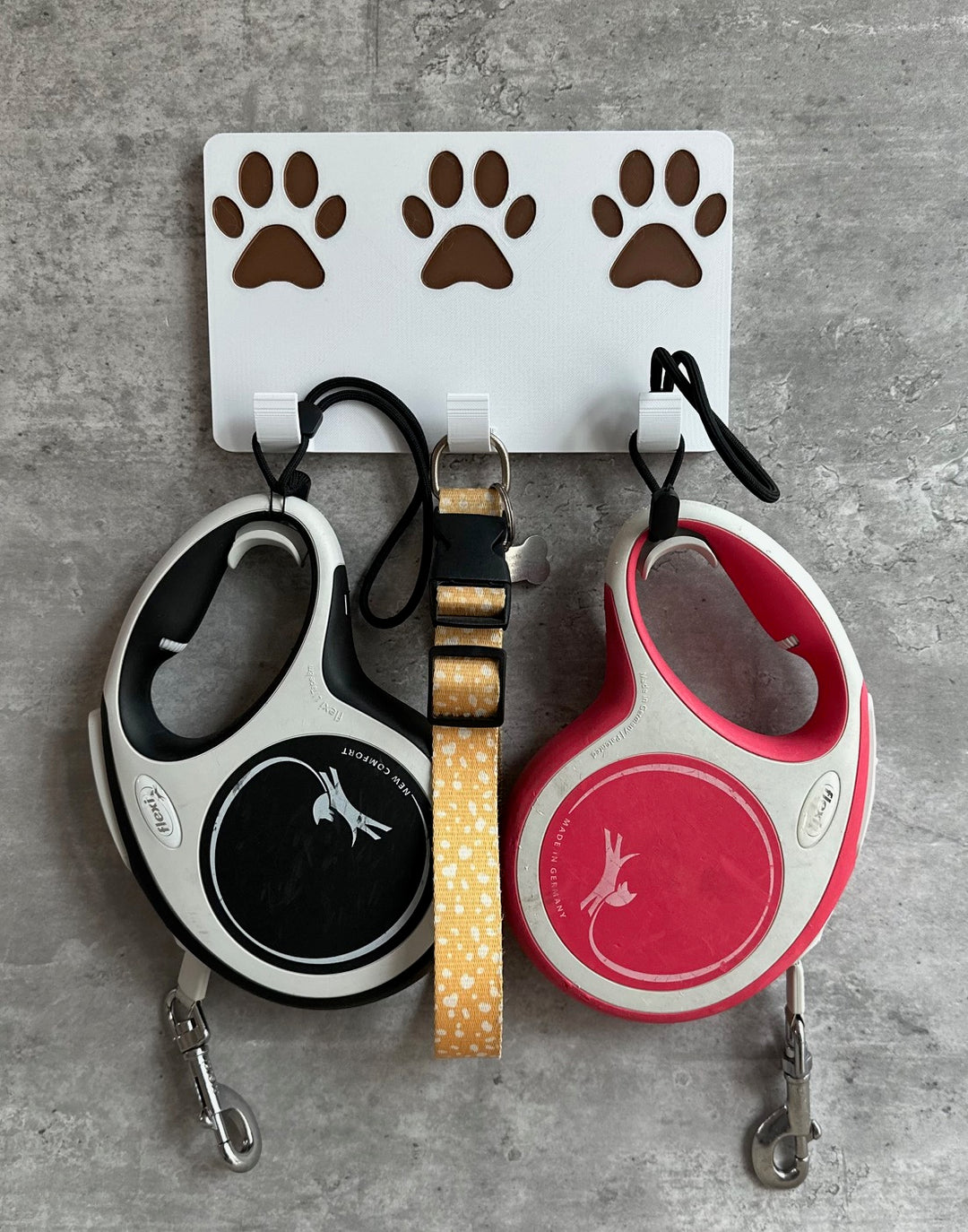 Personalised  Paw Print (3 Paws) Dog Lead Hook | 3D Printed | Unique Personalised Gifts